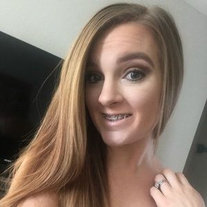 Meet your Posher, Ariel